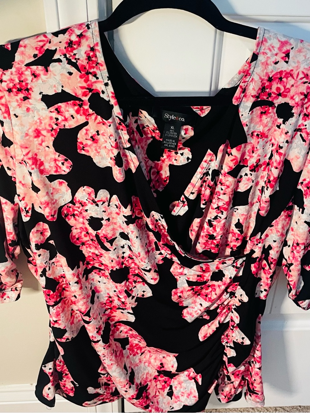 Style & Co Black Pink Floral Wrap Top Women’s Shirt